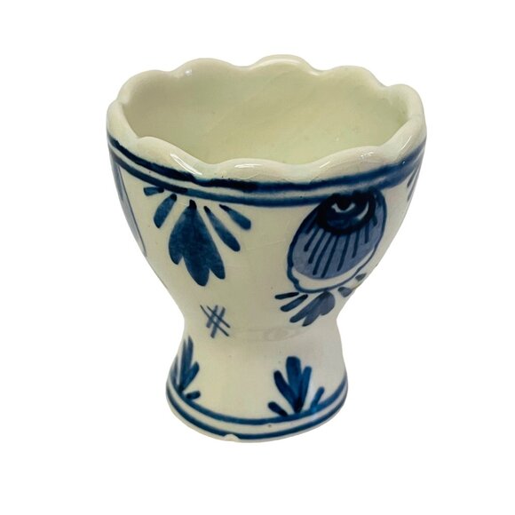 Delft's Handpainted Holland MH Ceramic Egg Cup - Picture 6 of 7